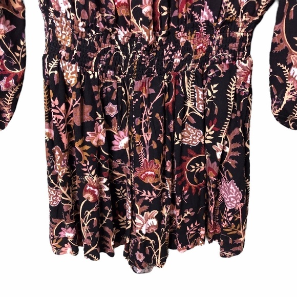 Free People Pretty and Free One Piece Shorts Romper Off the Shoulder Size Small - Picture 2 of 9